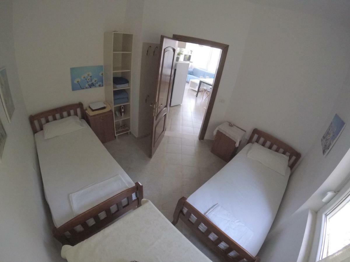 Villa Goxhi بورش المظهر الخارجي الصورة